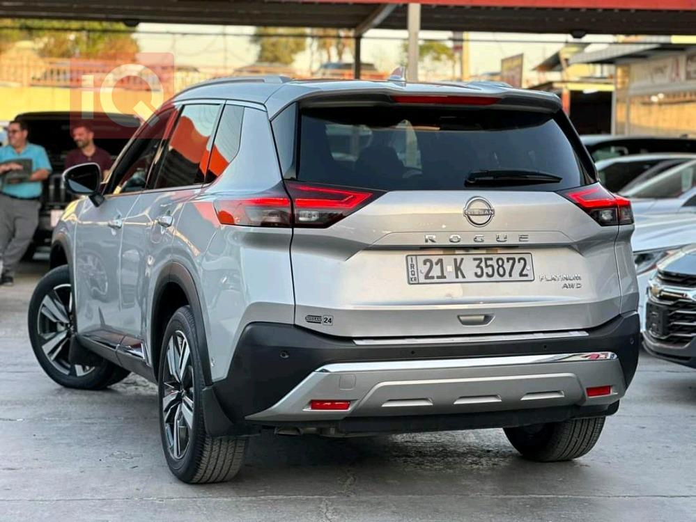 Nissan Rogue